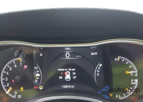 2019 Jeep Grand Cherokee Altitude 4X4 z USA, uszkodzony, nr VIN 1C4RJFAGXKC709409